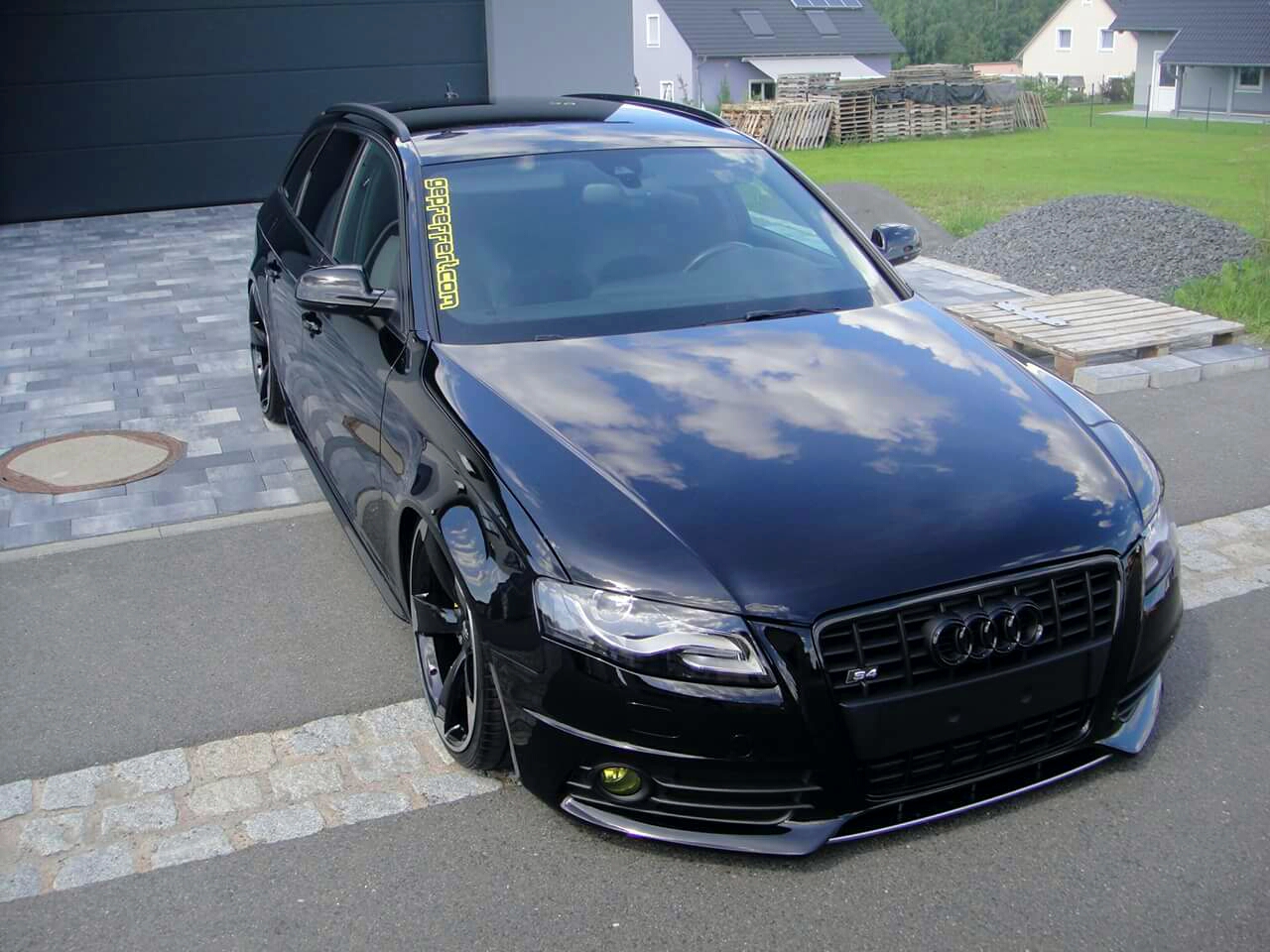 2010 Audi A4 photo