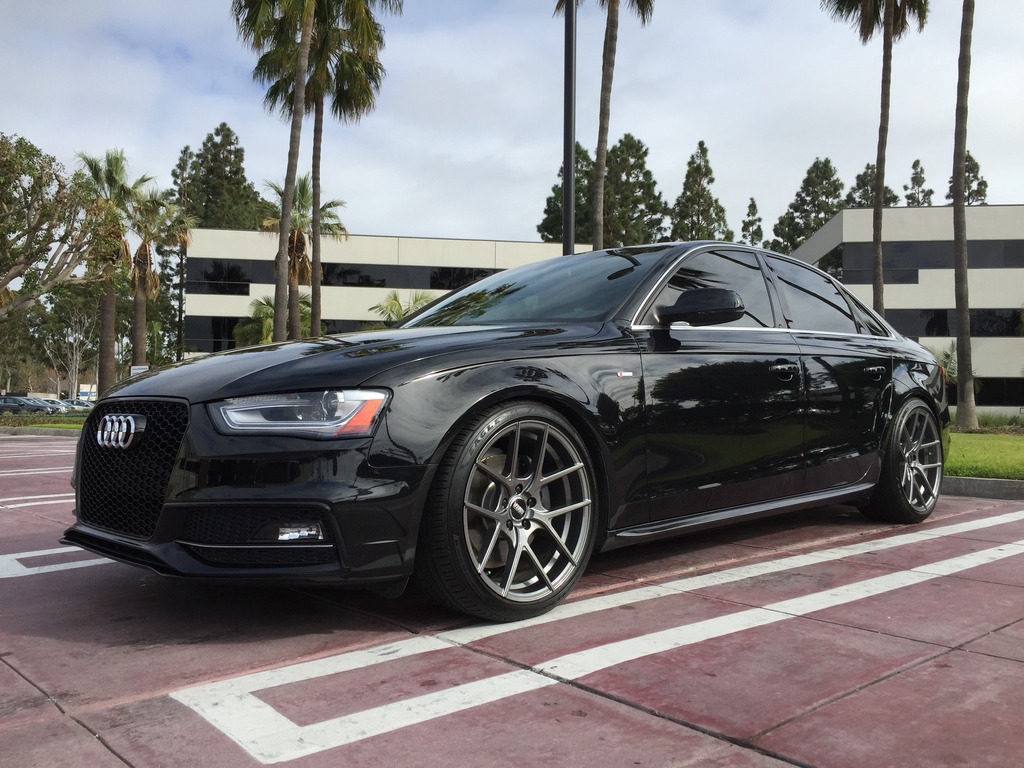 2015 Audi A4 photo