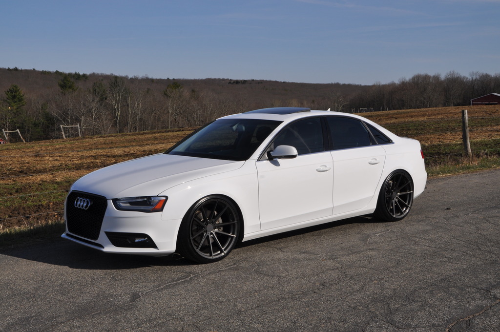 2014 Audi A4 photo