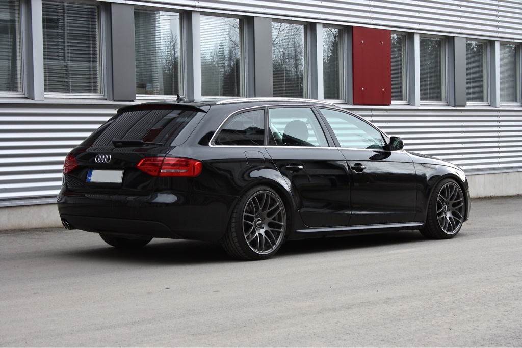 2009 Audi A4 photo