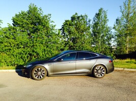 2014 Tesla Model S