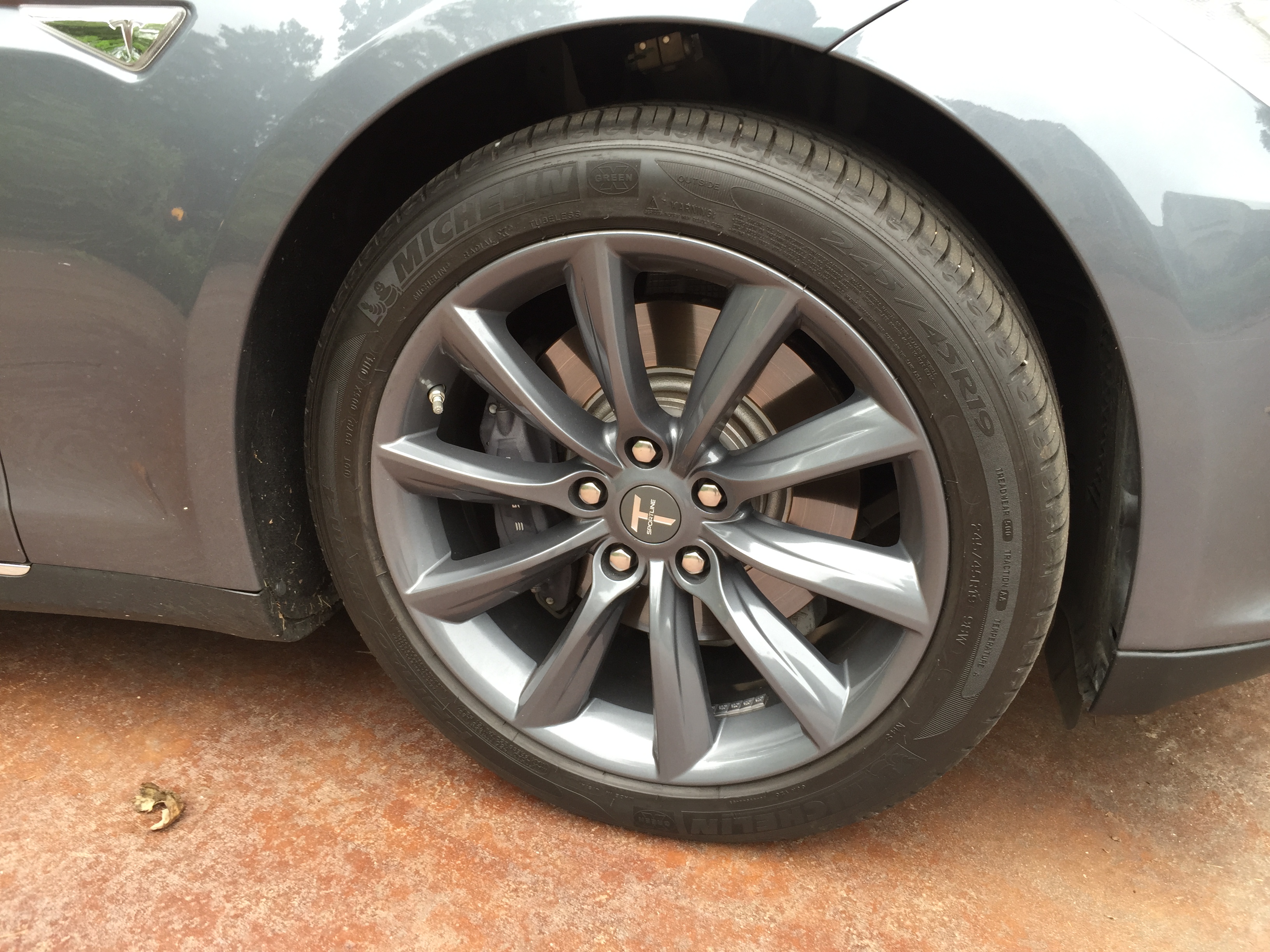 2013 Tesla Model S photo