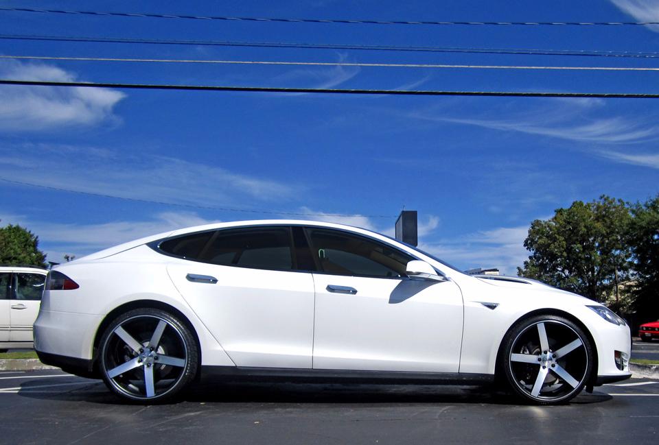 2014 Tesla Model S photo
