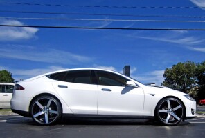 2014 Tesla Model S