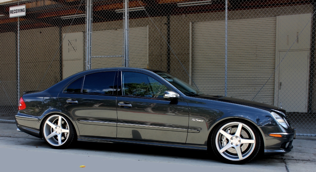 2008 Mercedes-Benz E-Class photo