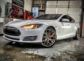 2014 Tesla Model S