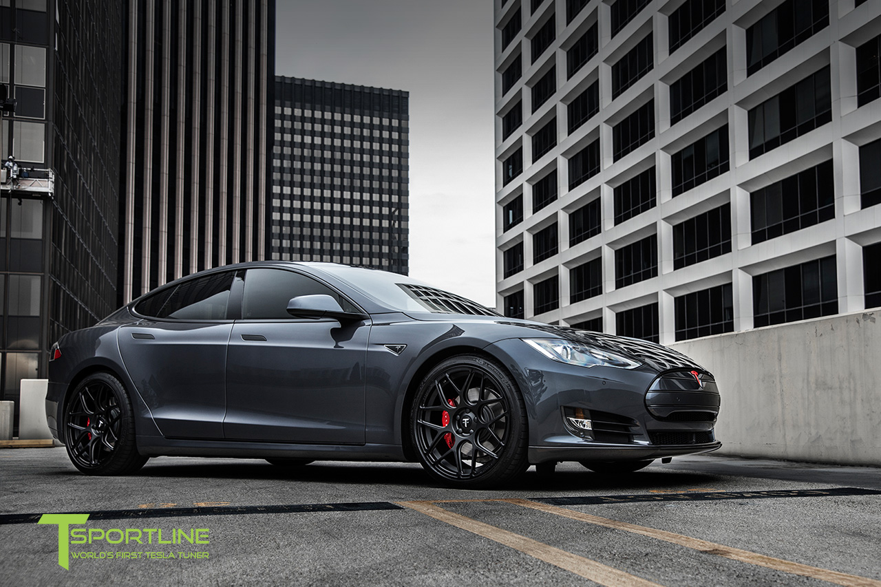 2015 Tesla Model S photo