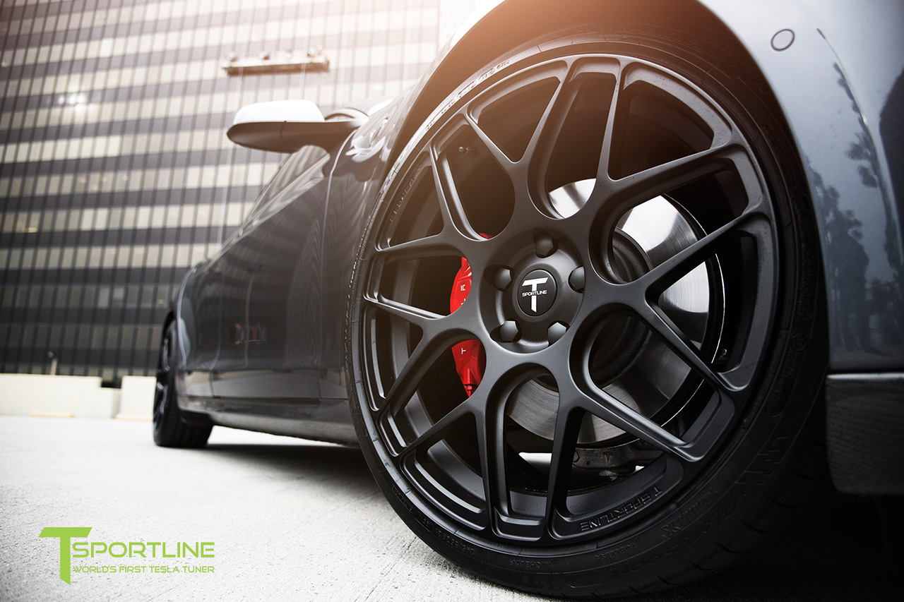 2015 Tesla Model S photo