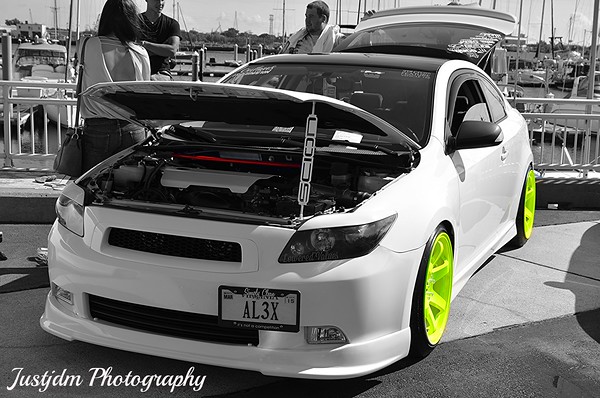 2006 Scion tC photo