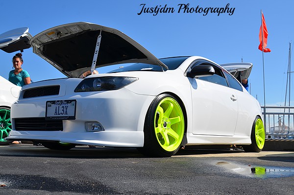 2006 Scion tC photo