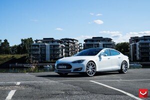 2015 Tesla Model S