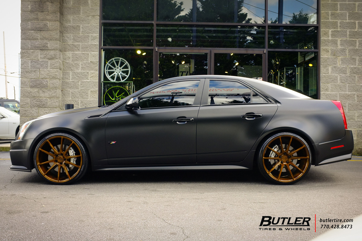 2013 Cadillac CTS-V photo