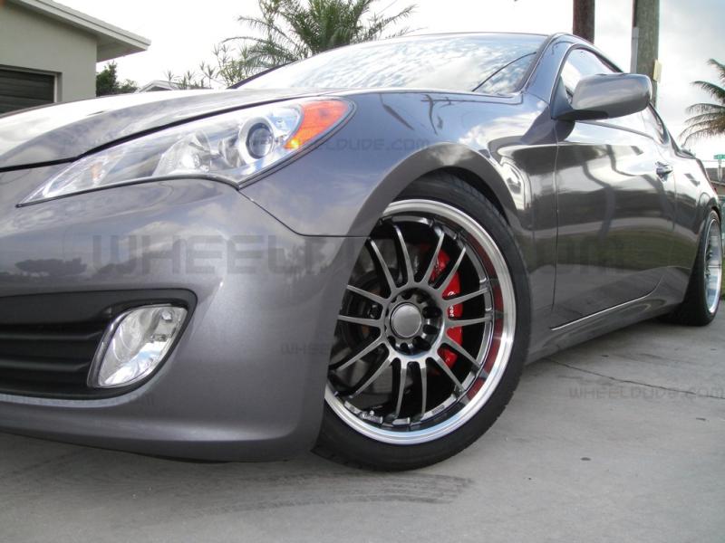 2010 Hyundai Genesis Coupe photo
