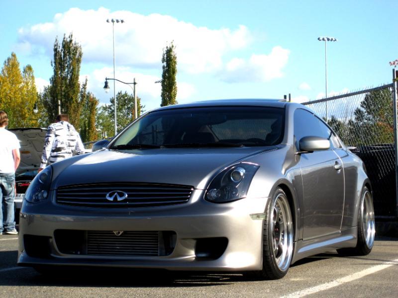 2004 Infiniti G35 photo