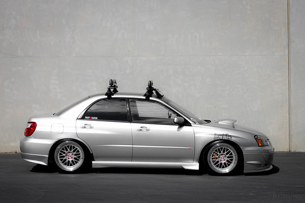 2004 Subaru Impreza photo