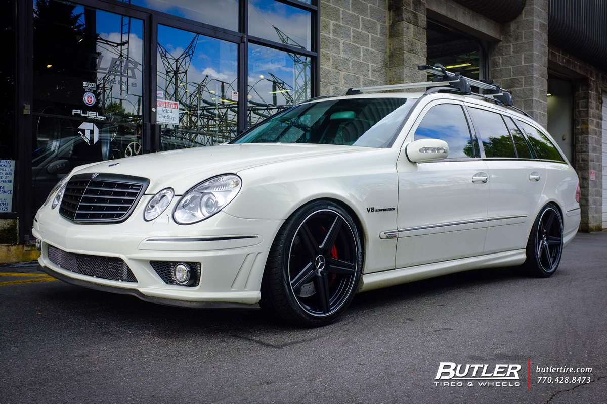 2009 Mercedes-Benz E-Class photo