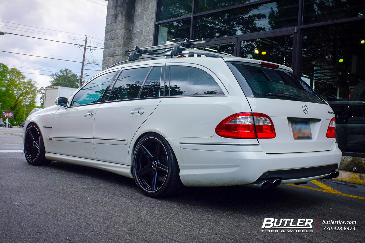 2009 Mercedes-Benz E-Class photo