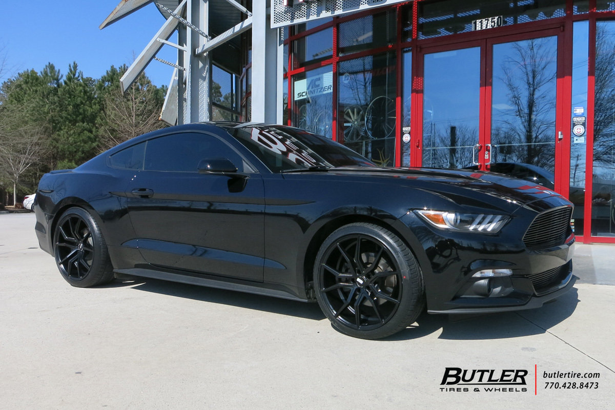 2015 Ford Mustang photo