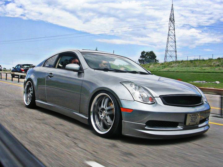2003 Infiniti G35 photo
