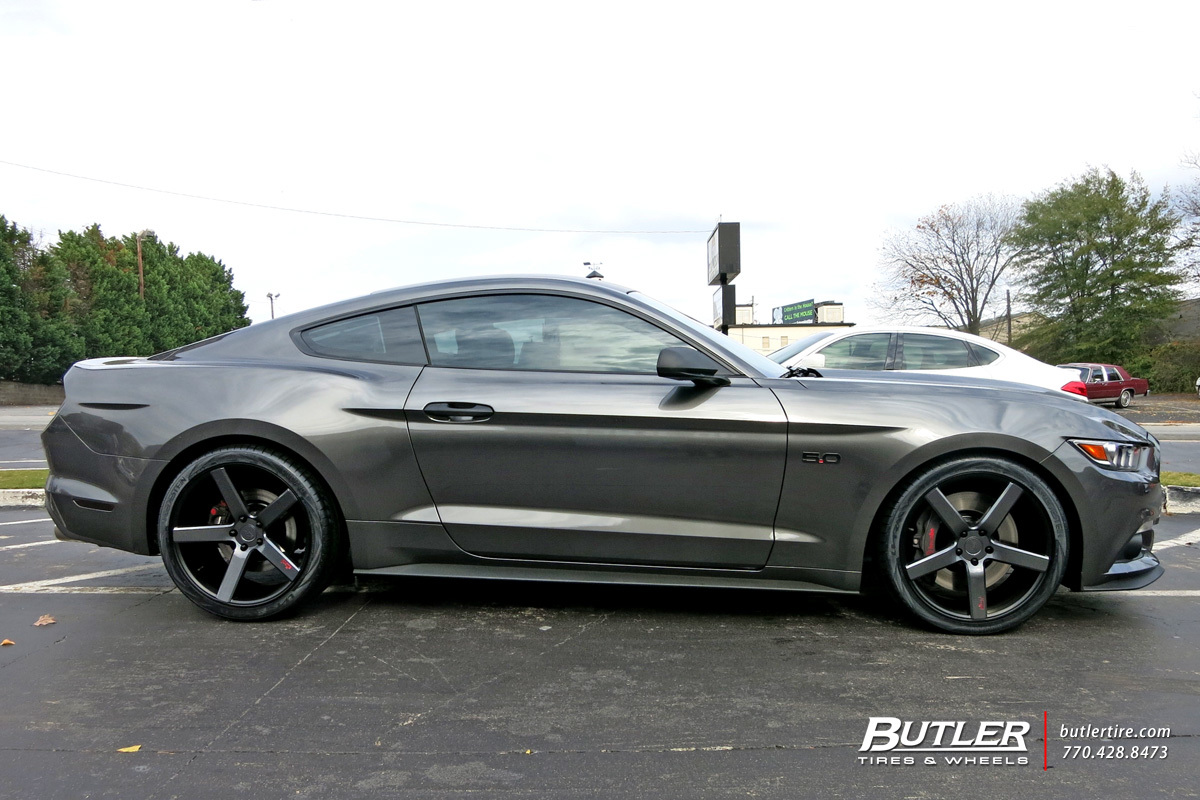 2015 Ford Mustang photo