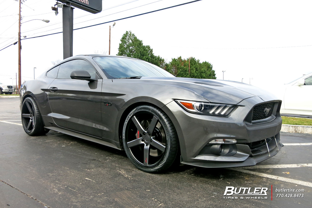 2015 Ford Mustang photo