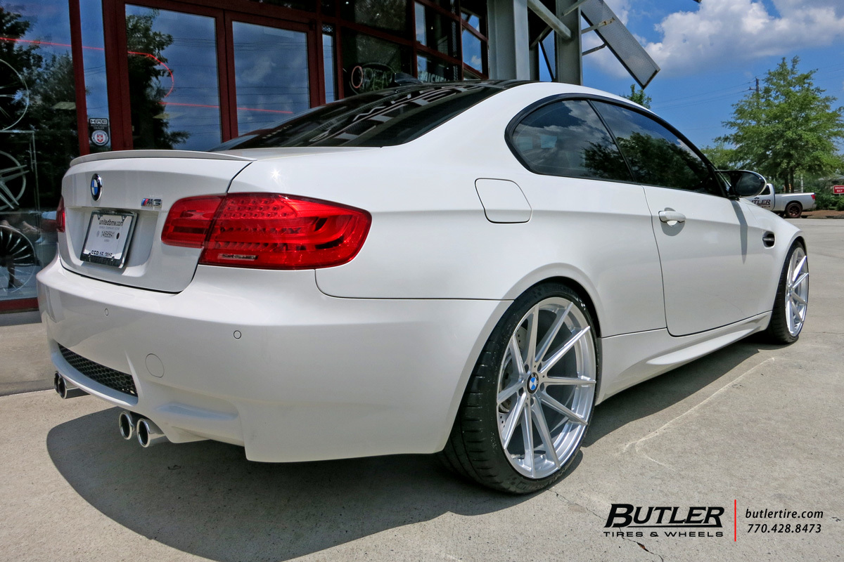 2012 BMW M3 photo