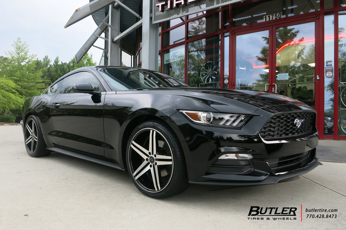 2015 Ford Mustang photo