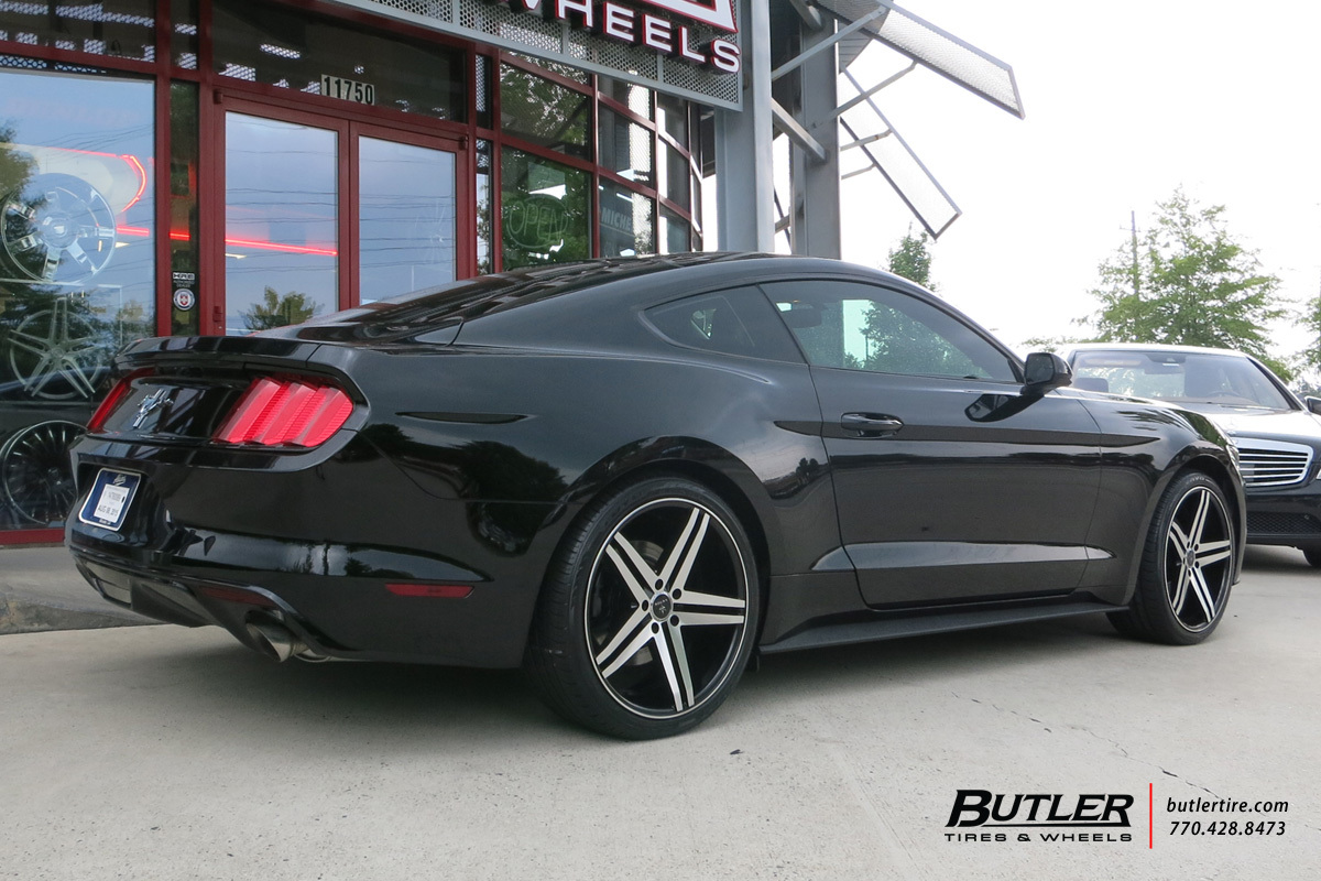 2015 Ford Mustang photo