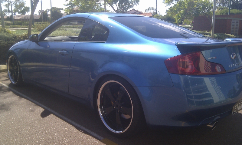 2003 Infiniti G35 photo