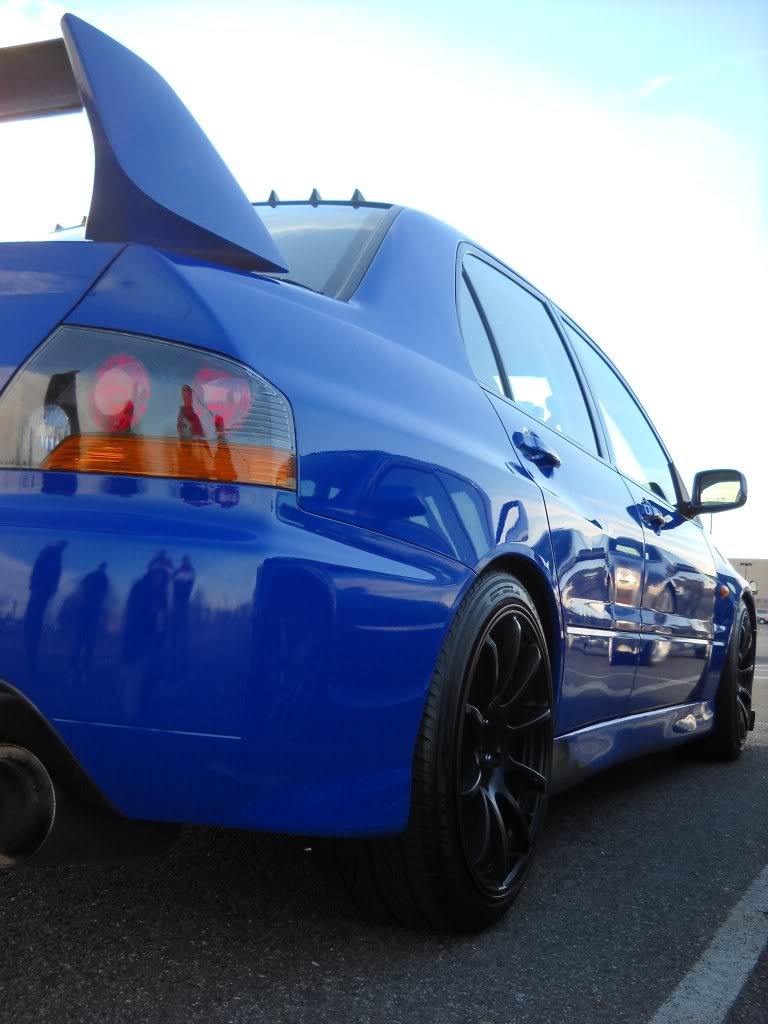2005 Mitsubishi Lancer Evolution photo