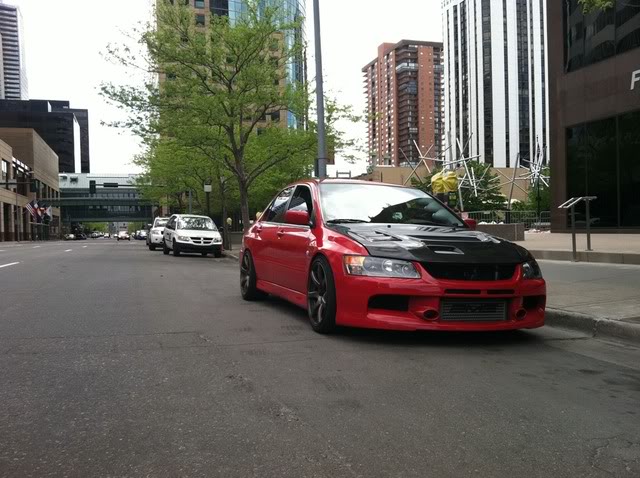 2004 Mitsubishi Lancer Evolution photo