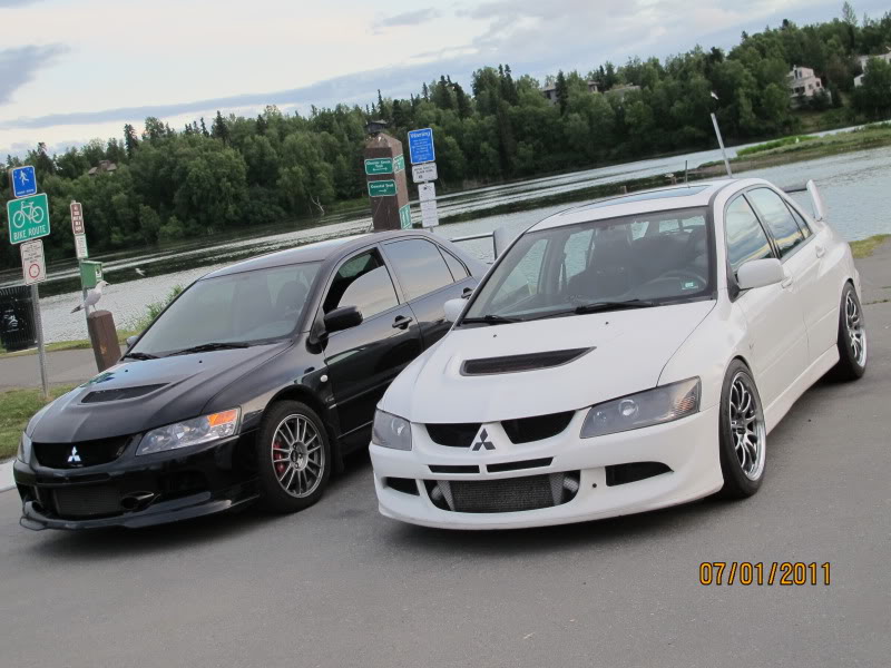 2005 Mitsubishi Lancer Evolution photo