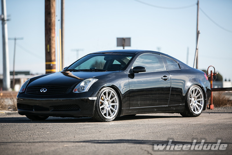 2005 Infiniti G35 photo