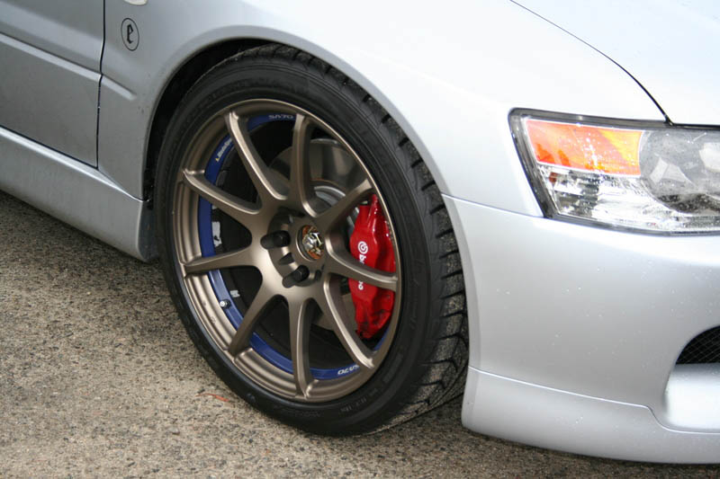 2005 Mitsubishi Lancer Evolution photo