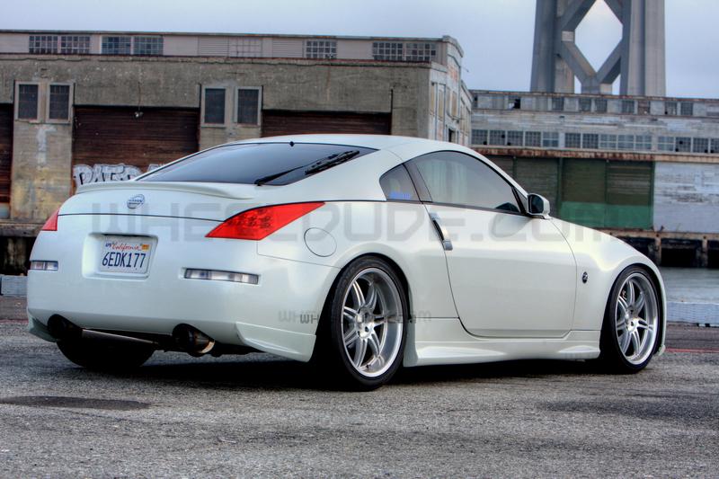 2005 Nissan 350Z photo