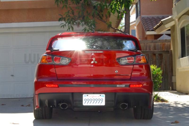 2010 Mitsubishi Lancer Evolution photo
