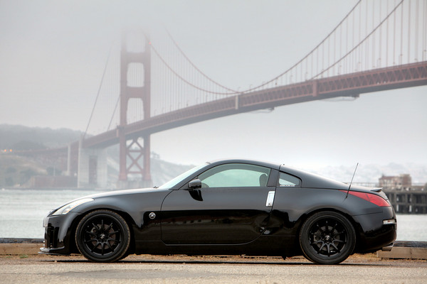 2004 Nissan 350Z photo