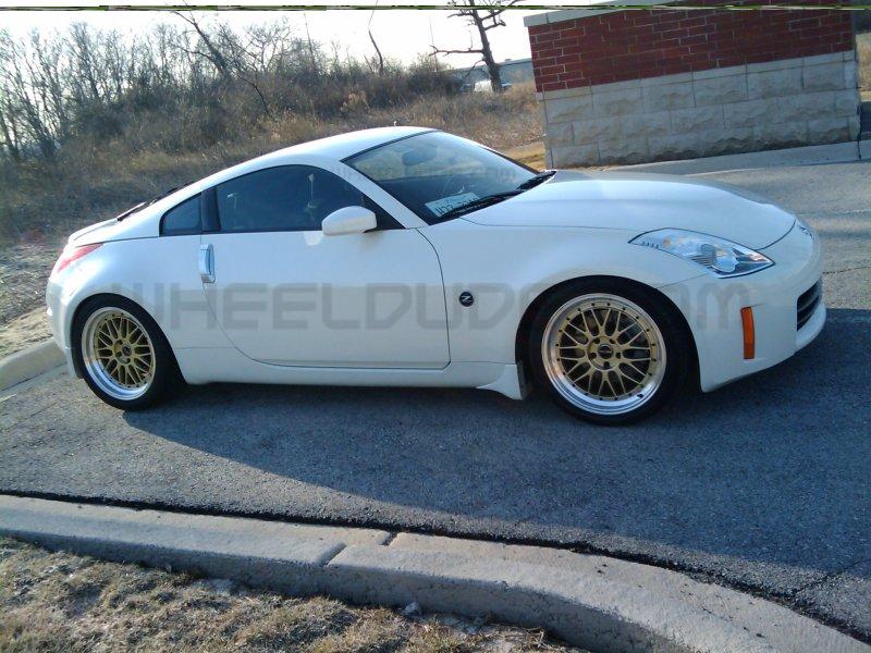 2004 Nissan 350Z photo