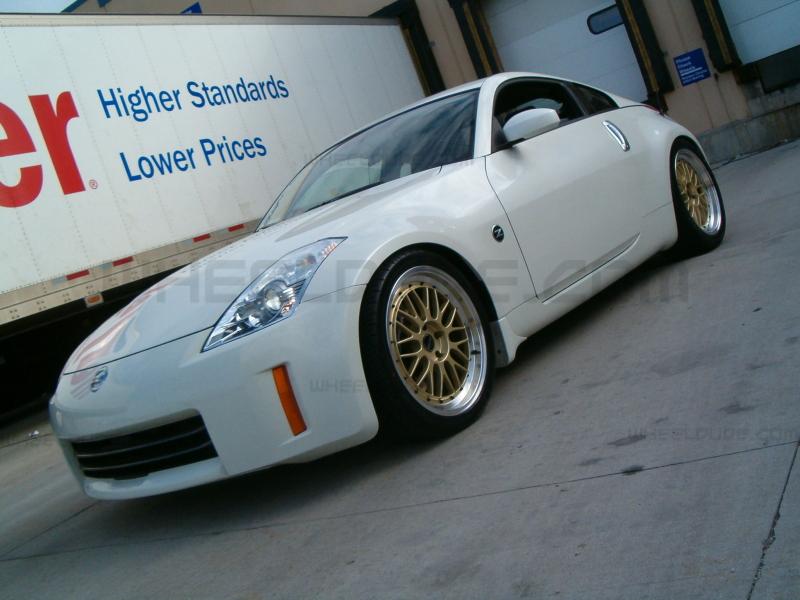 2004 Nissan 350Z photo