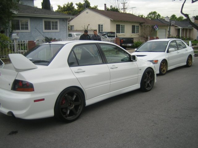 2004 Mitsubishi Lancer Evolution photo