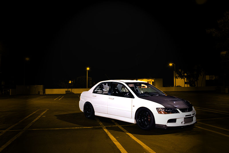 2004 Mitsubishi Lancer Evolution photo