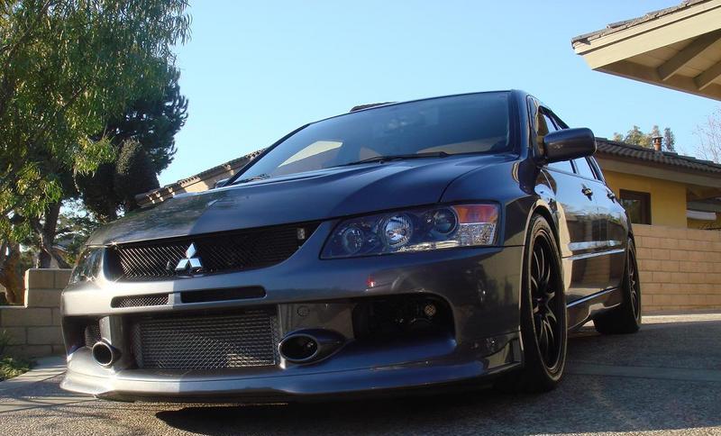 2003 Mitsubishi Lancer Evolution photo