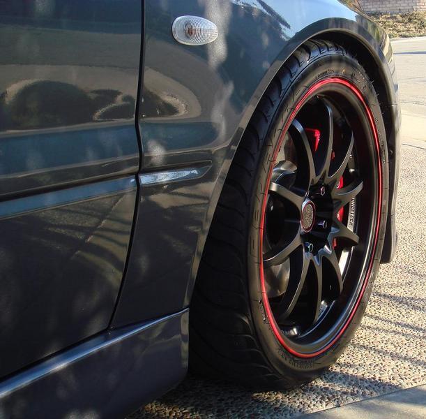 2003 Mitsubishi Lancer Evolution photo
