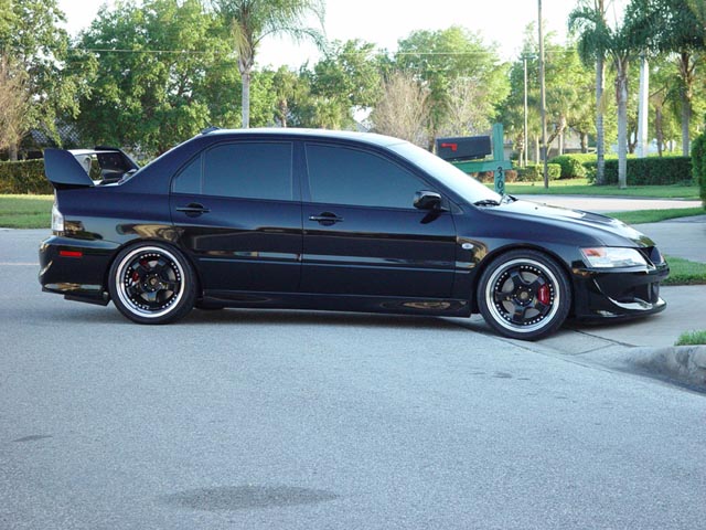 2008 Mitsubishi Lancer Evolution photo