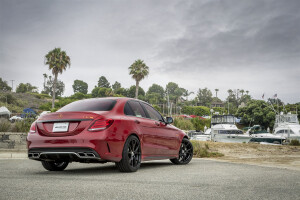 2017 Mercedes-Benz AMG C