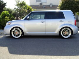 2009 Scion xB