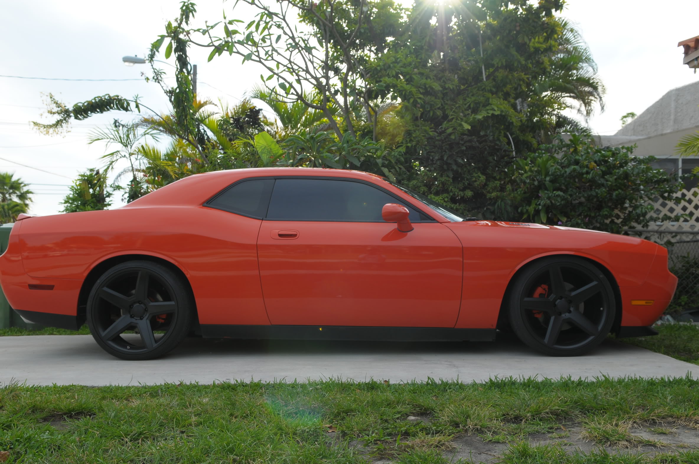 2008 Dodge Challenger photo