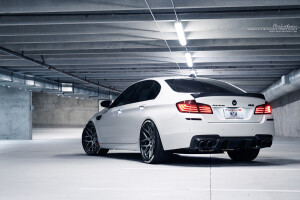 2015 BMW M5