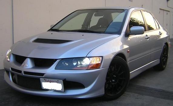 2003 Mitsubishi Lancer Evolution photo