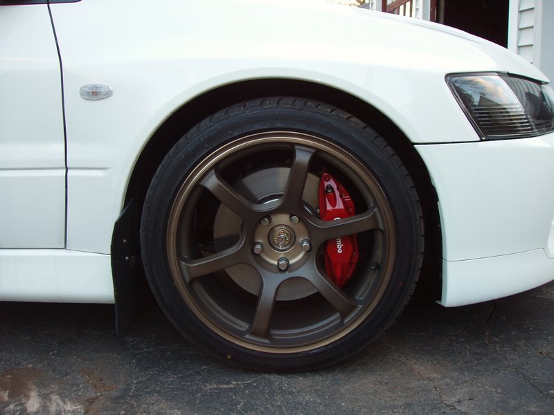 2003 Mitsubishi Lancer Evolution photo